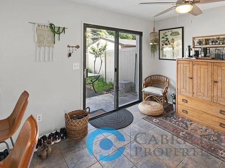 3431 Fairlomas Rd — Photo 11