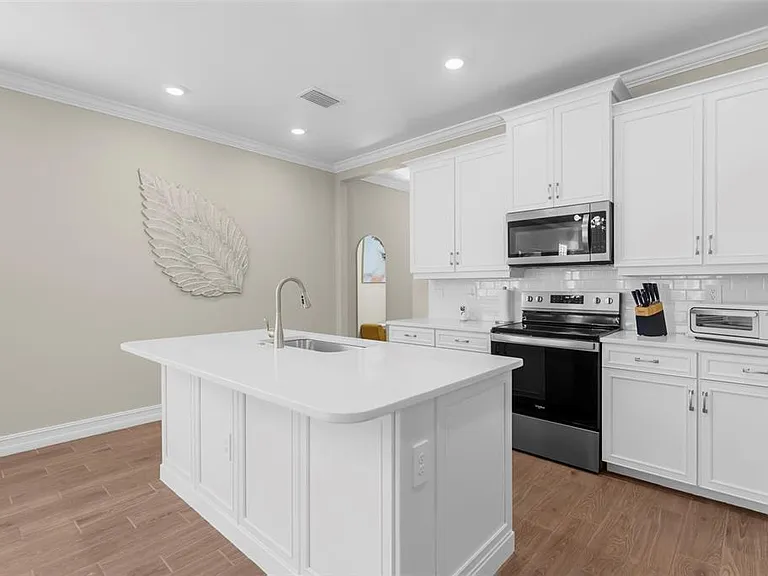 256 Teramo Way — Photo 13