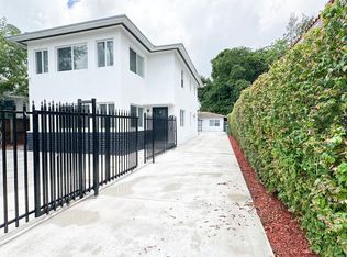 2240 SW 16th Ct UNIT U, Miami, FL 33145