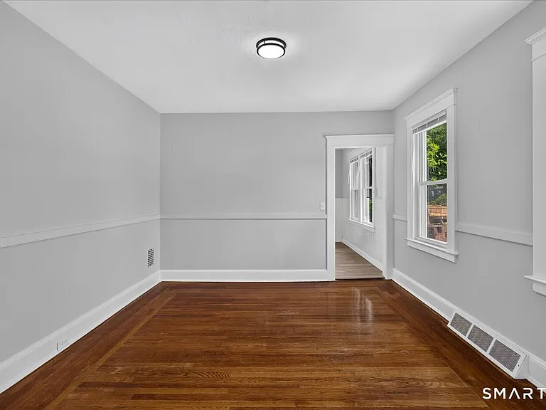 15 Plant St #1 — Photo 13