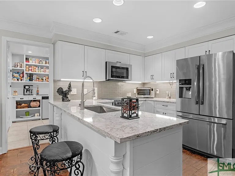 16 Charter Oak Ct — Photo 5