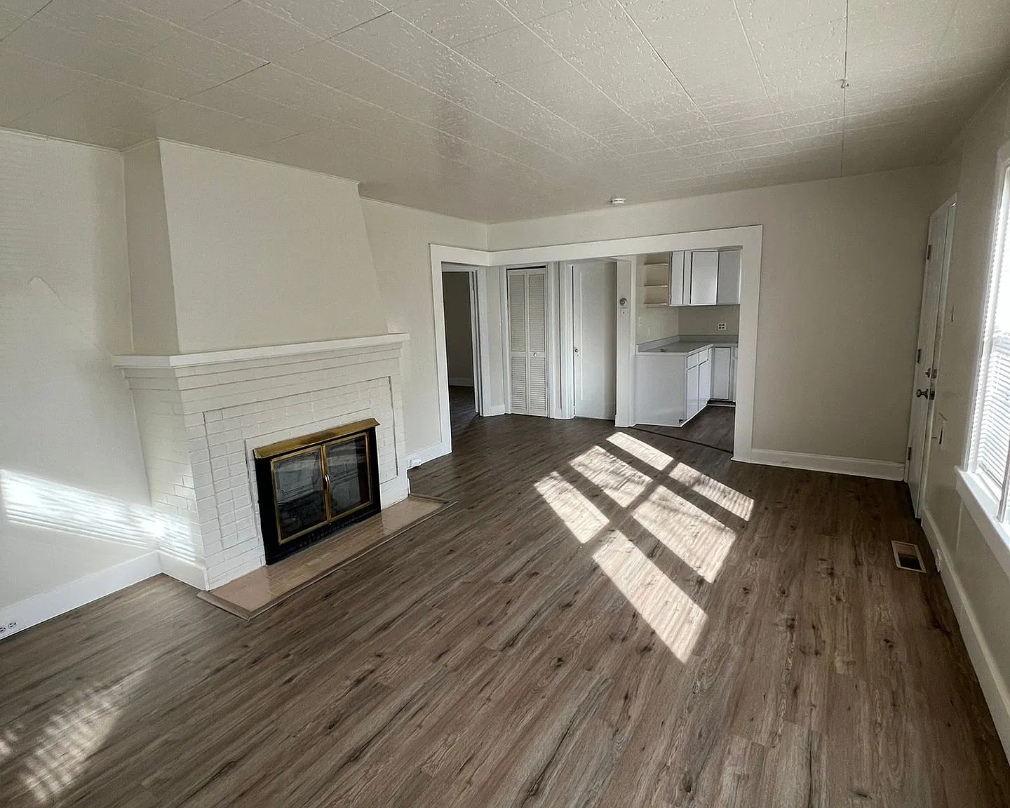 321ET — Photo 4