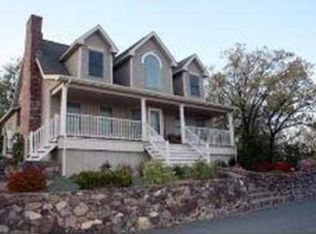 22 Acadia Ave, Saugus, MA 01906
