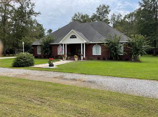 117 Graves Rd, Ellisville, MS 39437