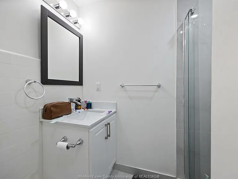 456 Askin Ave #1 — Photo 12