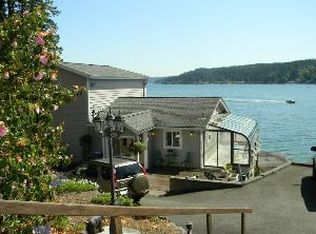 8940 Misery Point Rd NW, Seabeck, WA 98380