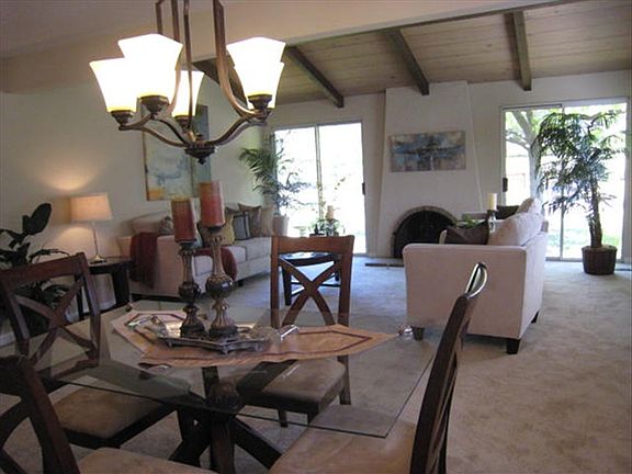 5th image of 8063 Chardonay Ct