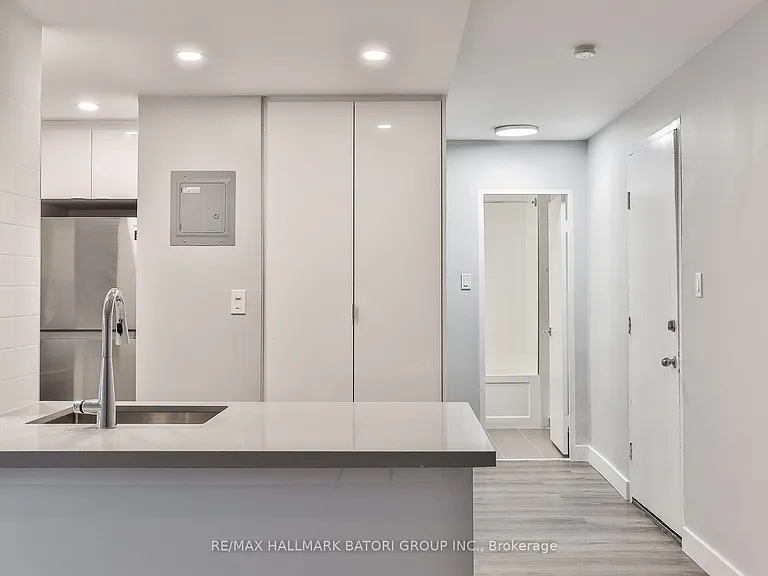 2603 Bathurst St #310 — Photo 3