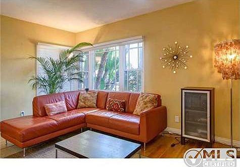 5th image of 6015 Arosa St