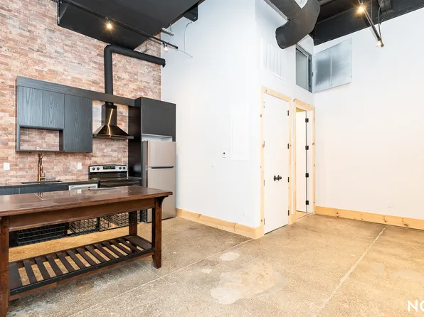 255 18th Street image 13 of 47