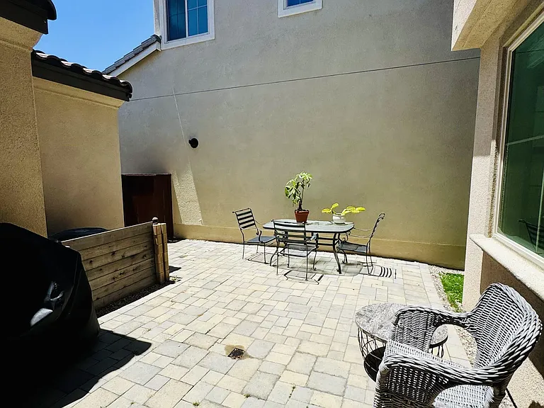 2028 Avenida Andanza — Photo 12