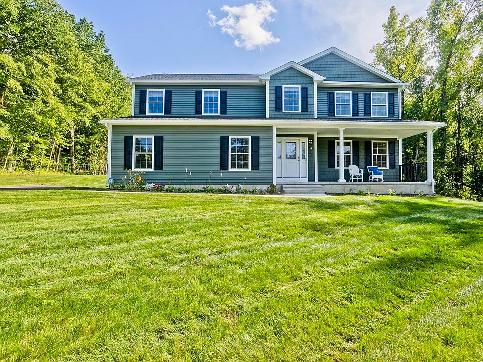 1st image of 14 Wellfleet Dr