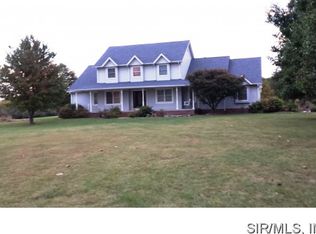 8459 Dupont Ln, Belleville, IL 62223