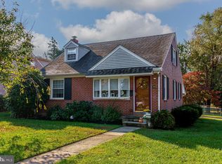 400 Wayne Ave, Springfield, PA 19064