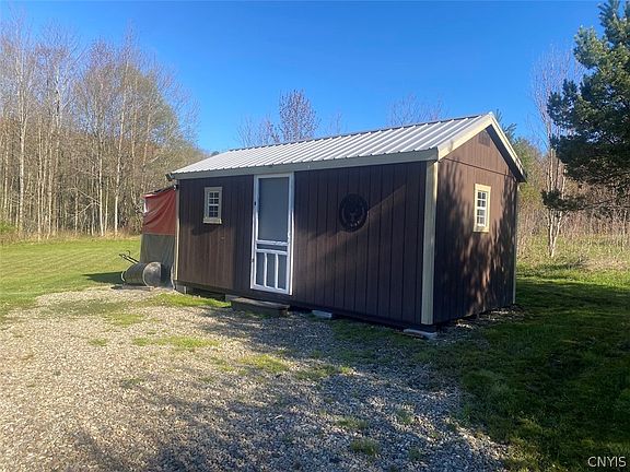 2nd image of 5492 Pigtail Rd