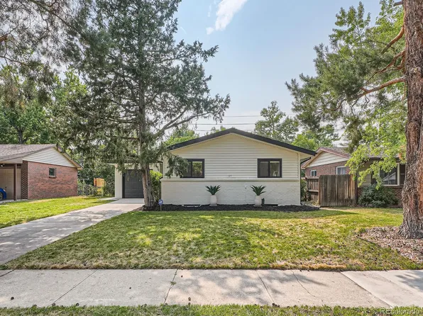 851 S Holly Street, Denver, CO 80246