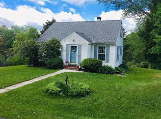 20 Longview Rd, Lanesborough, MA 01237