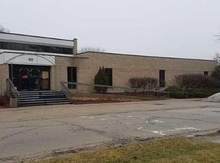 217 Franklin St, Dekalb, IL 60115