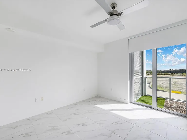 2000 Metropica Way #306 — Photo 14