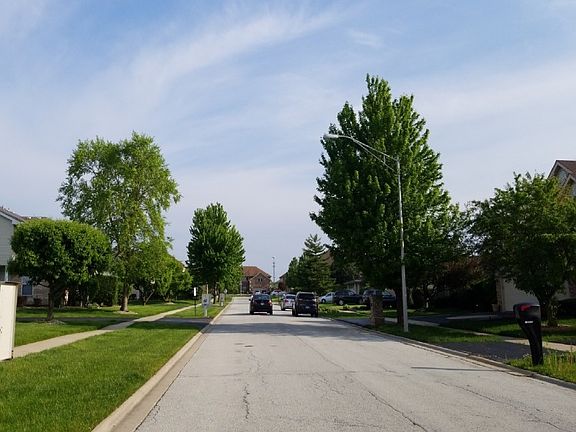 4th image of 18049 Vista Dr