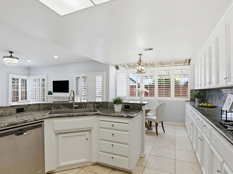 17515 Montoya Cir — Photo 15