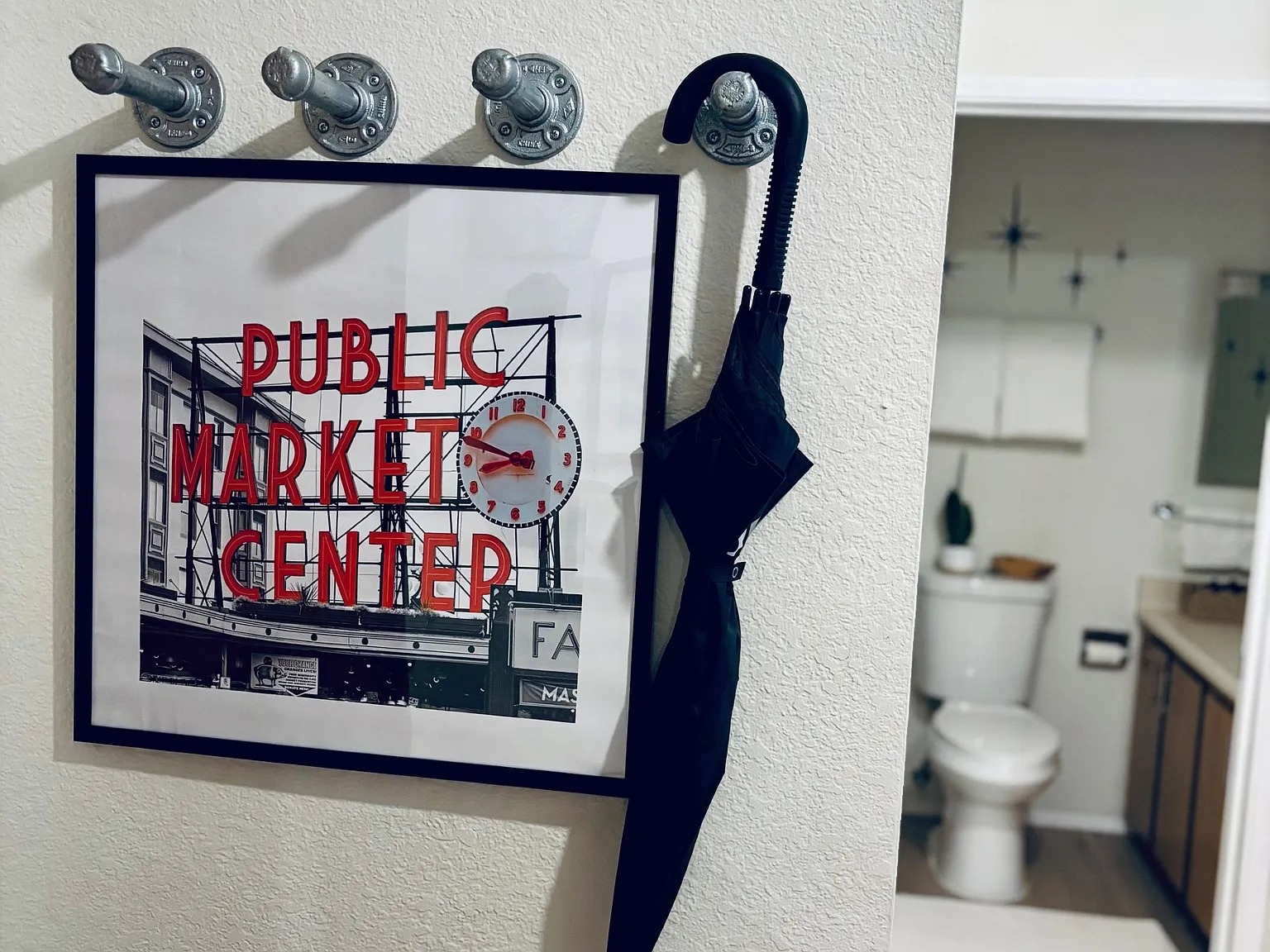 2 bed, 1050 sqft, $3,200 — Photo 3