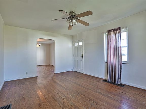 5th image of 6918 Grace Ave