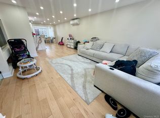 13762 70th Road, Flushing, NY 11367