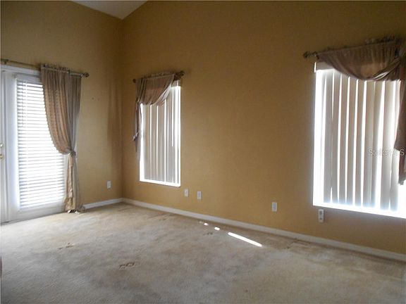 5th image of 3239 Holly Grove Blvd