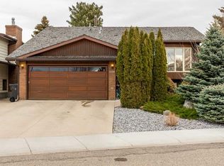 2208 W 27th Ave S, Lethbridge, AB T1K 6K4