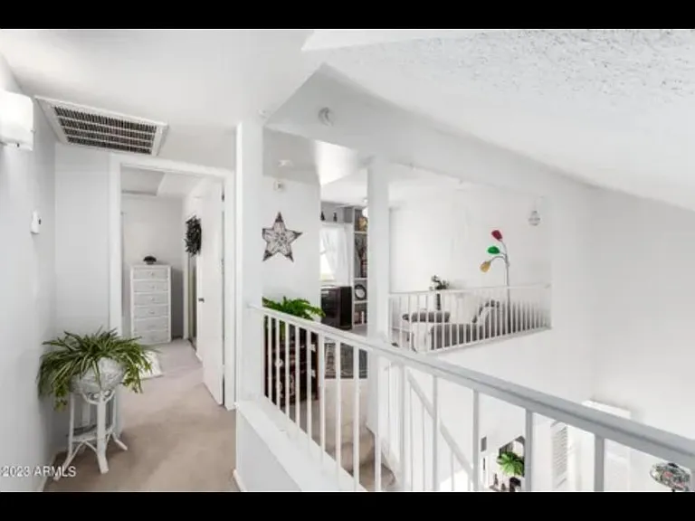 1582 W Curry Dr — Photo 13