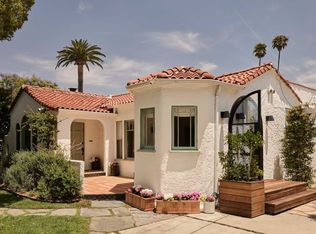 1090 Superba Ave, Venice, CA 90291