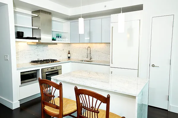 Sold by Keller Williams City Life Realty | media 3