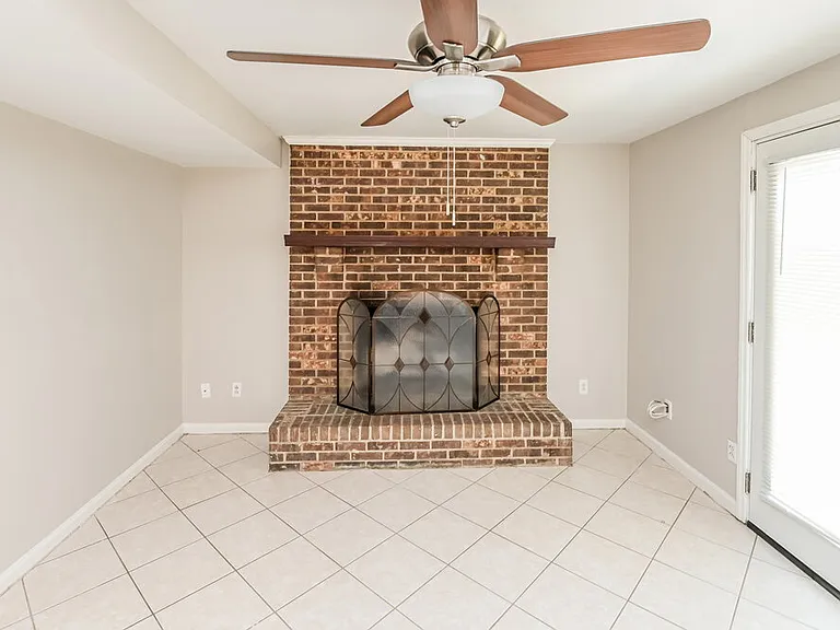 3204 Old House Cir — Photo 9