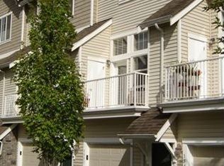 1551 NE Joshua Tree Ln, Issaquah, WA 98029