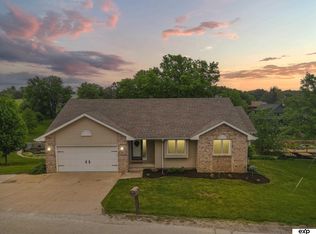 9709 Monroe Rd, Plattsmouth, NE 68048