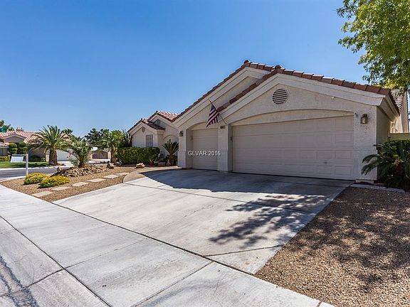 3rd image of 8001 Canyon Wren Ave