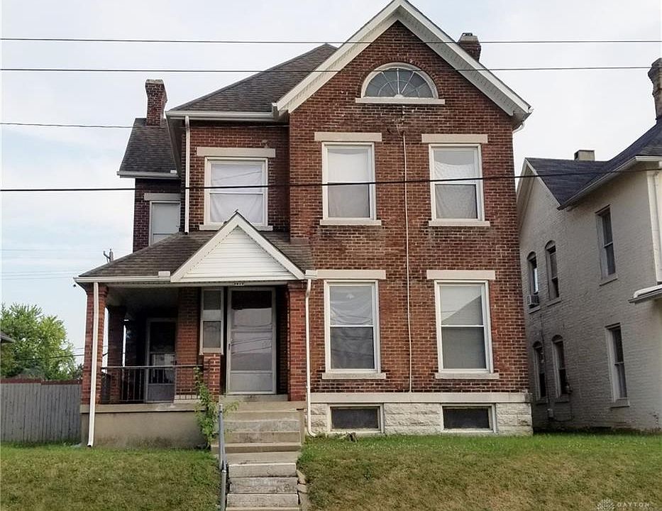 1st image of 2612 E 5th St