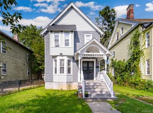 18 Harrison St, Poughkeepsie, NY 12601