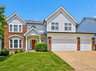 625 Meramec View Dr, Eureka, MO 63025