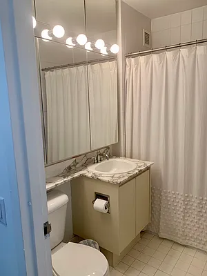 Rented by Owner | media 121