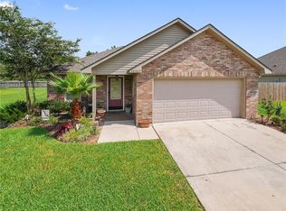28507 Flamingo Dr, Ponchatoula, LA 70454