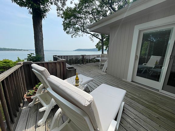 4th image of 91 Shore Rd