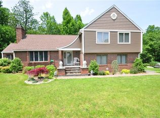 49 Wood Creek Rd, Burlington, CT 06013