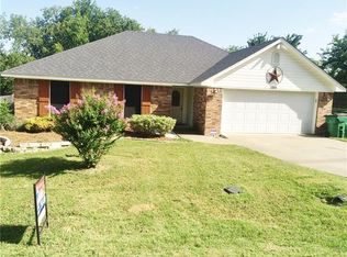 100 May St, Crandall, TX 75114
