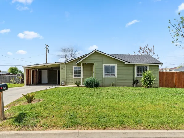 243 S Acacia Street, Woodlake, CA 93286