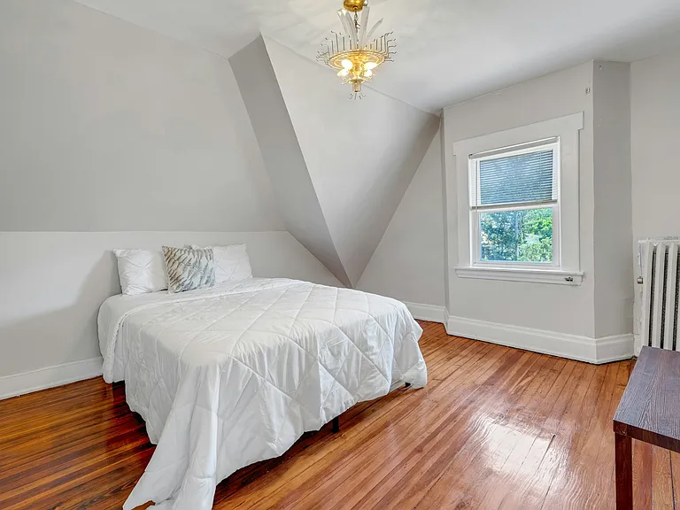 127 S Burnett St #1 — Photo 20