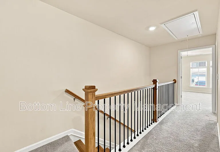 460 Glen Clova Dr — Photo 35