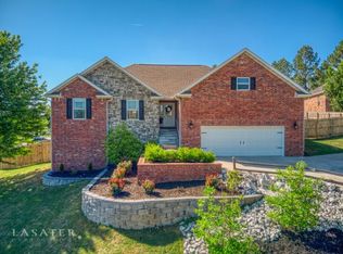 2002 Palmer Cir, Harrison, AR 72601