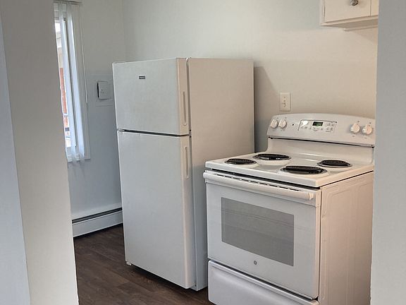 2nd image of 28721 Jefferson Ave APT 203